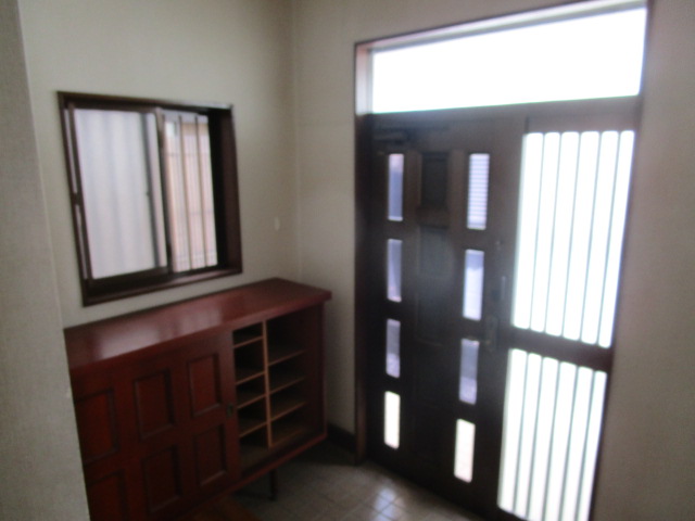 建替え短期用貸家の玄関写真
