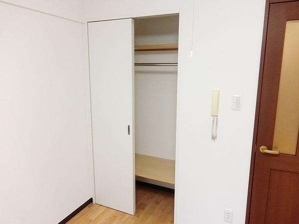 収納　クローゼット！