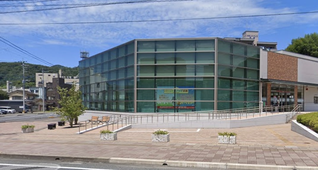 銀行　佐賀銀行（銀行）まで1255m