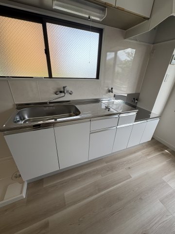 キッチン　北軽井沢ハイツ　キッチン