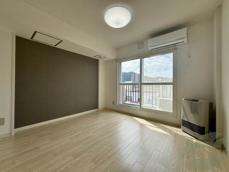 その他部屋・スペース　明るいお部屋は気持ちよく過ごせそうですね。