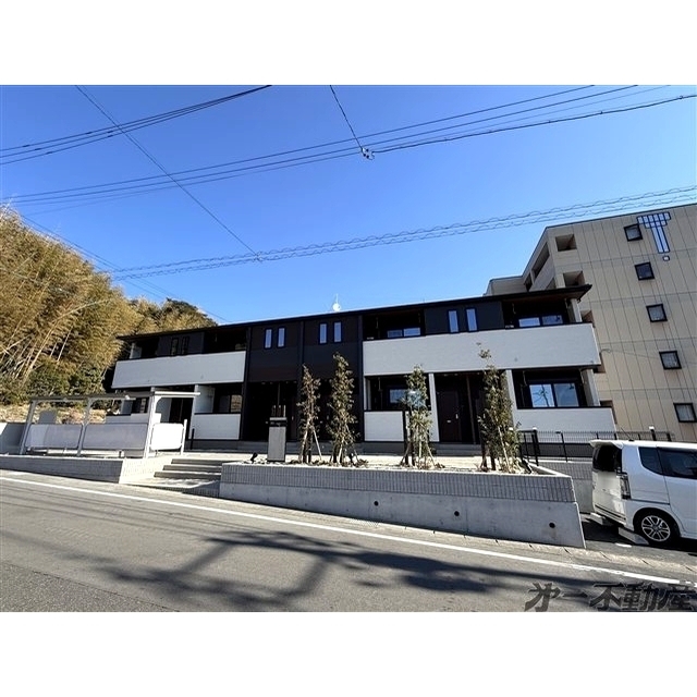 エントランス　建物外観