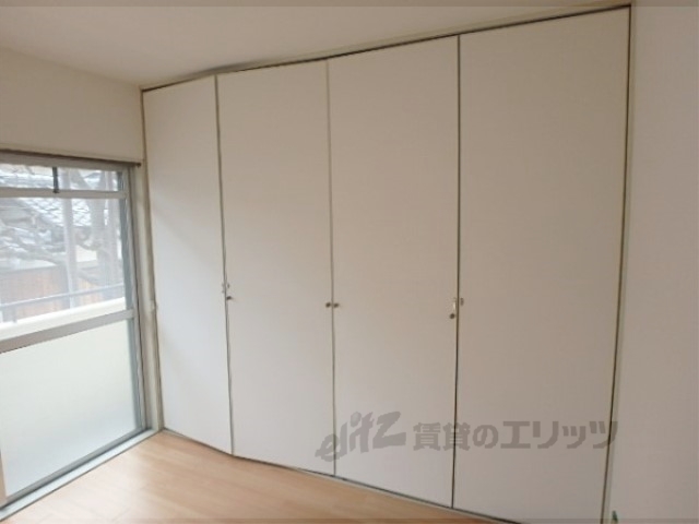 居室・リビング　洋室