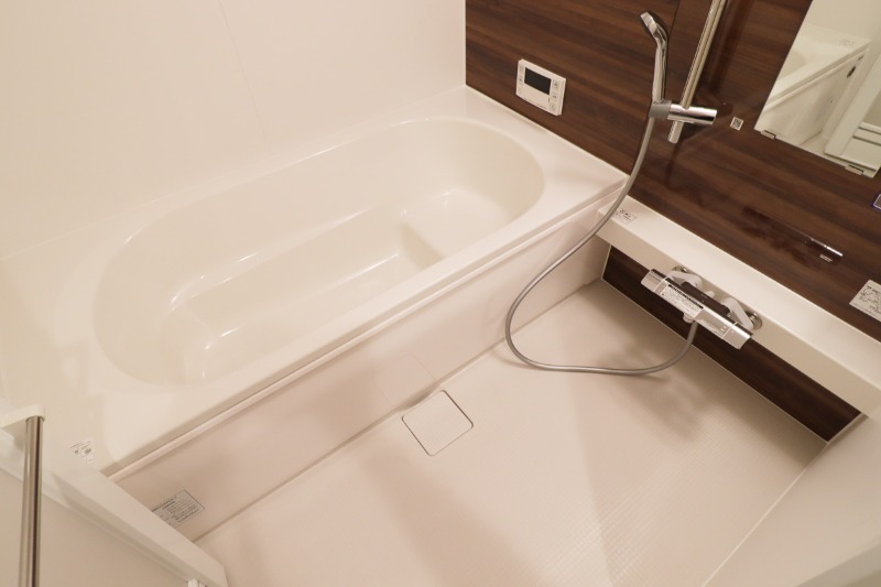 バス・シャワールーム　図面と現状に相違がある場合には現状を優先