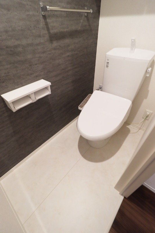 トイレ　図面と現状に相違がある場合には現状を優先