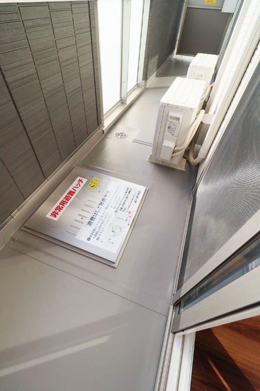 バルコニー　図面と現状に相違がある場合には現状を優先