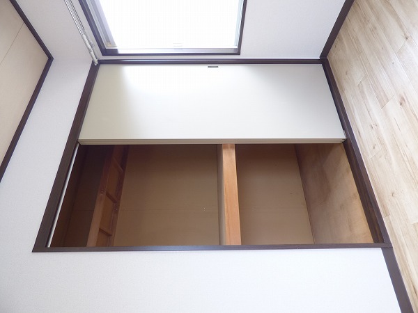 収納　押入タイプの収納