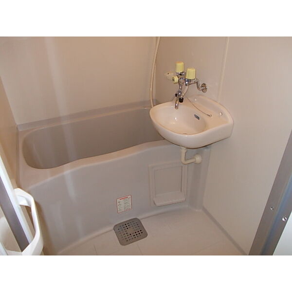 バス・シャワールーム　※写真は類似です