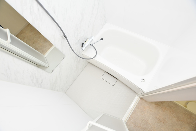 バス・シャワールーム　お風呂