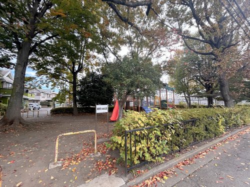 公園　梶野町くぬぎ公園（公園）まで701m