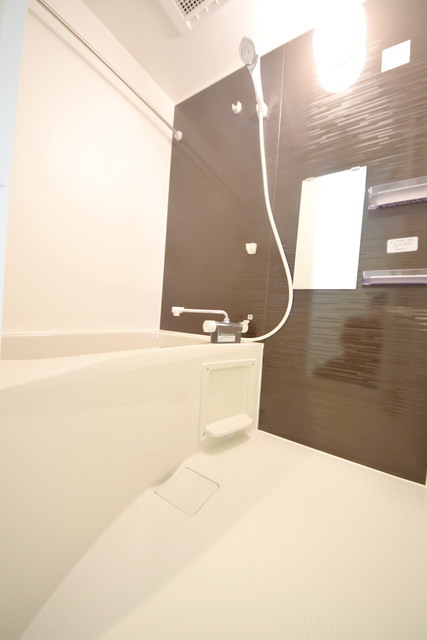 バス・シャワールーム　～さっぱりしましょう～