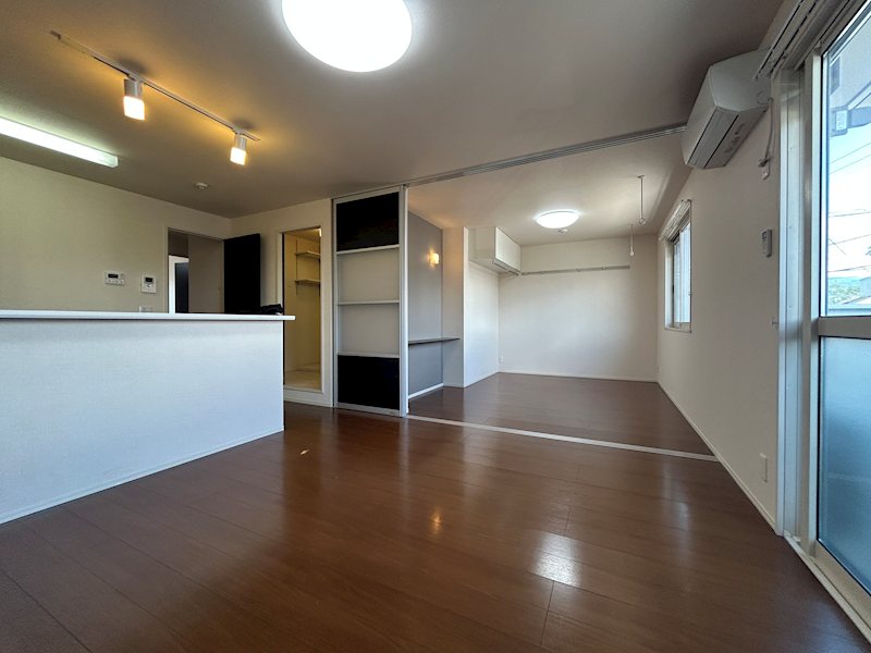 居室・リビング　201の画像です。