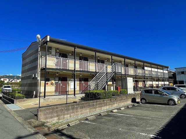 建物外観　落ち着いた雰囲気の外観です