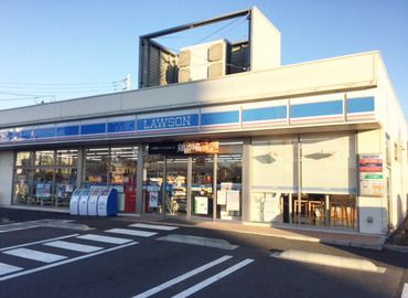 コンビニ　ローソン鎌ケ谷中央店（コンビニ）まで221m