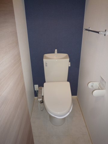 トイレ　シンプルで使いやすいトイレです