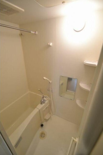 バス・シャワールーム　バスルーム