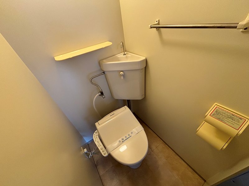 トイレ　参考写真です。