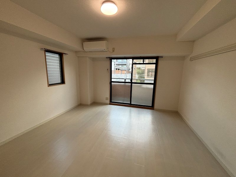 居室・リビング　参考写真です。