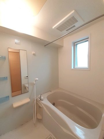 バス・シャワールーム　日々の暮らしに欠かせないお風呂です