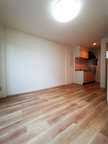 その他部屋・スペース　同物件、別号室の写真です。