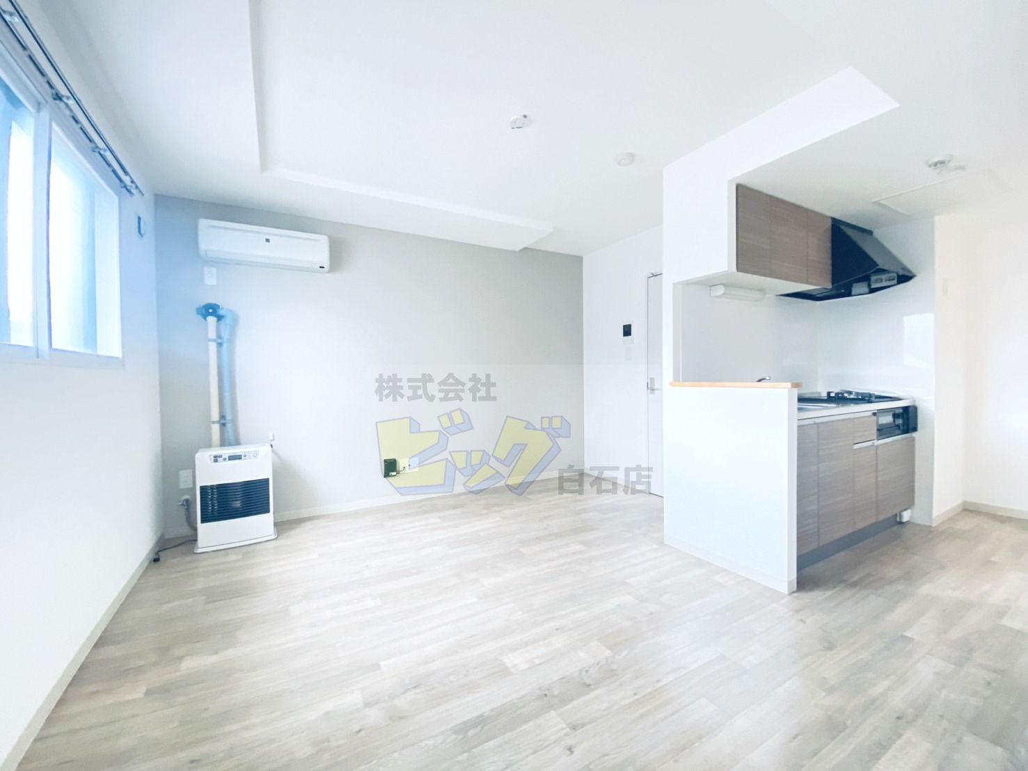 居室・リビング　広々リビングです♪