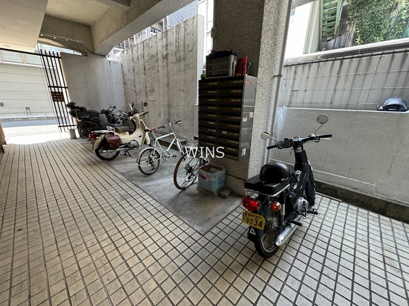 その他共有部分　別部屋参考写真です