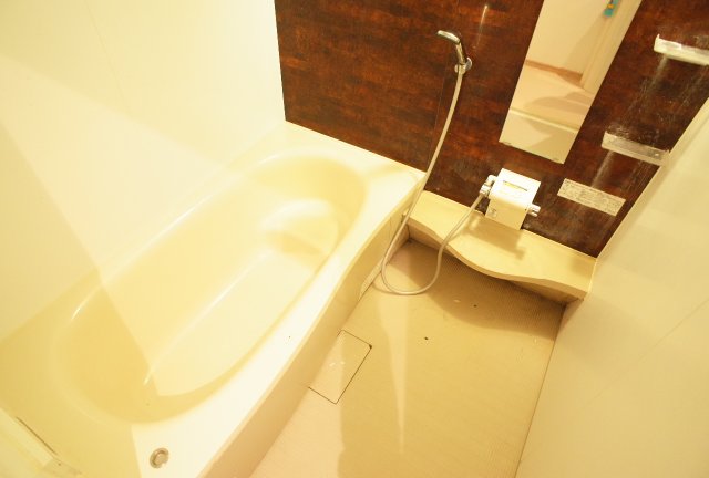 バス・シャワールーム　お風呂