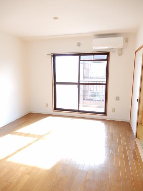 居室・リビング　LDK13帖