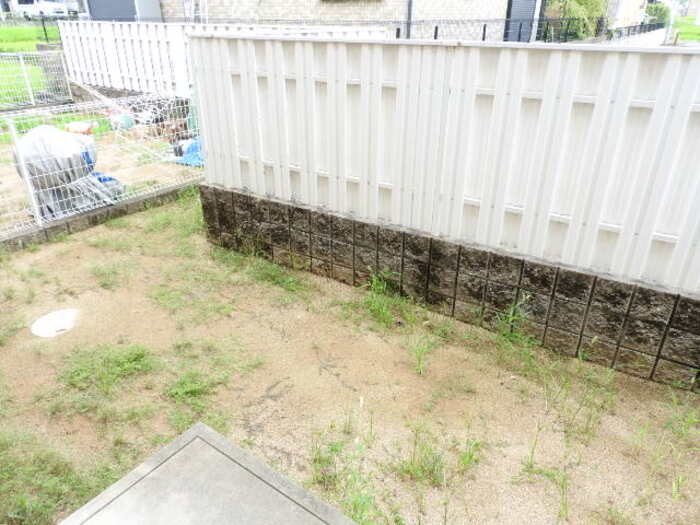 庭　お庭の付いた物件です