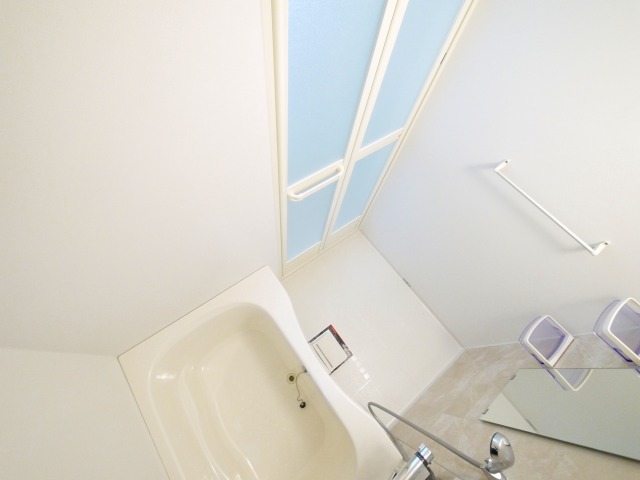 バス・シャワールーム　きれいなお風呂です