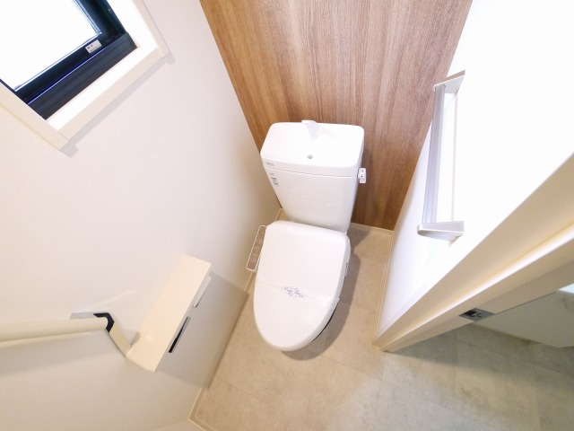 トイレ　トイレもきれいです