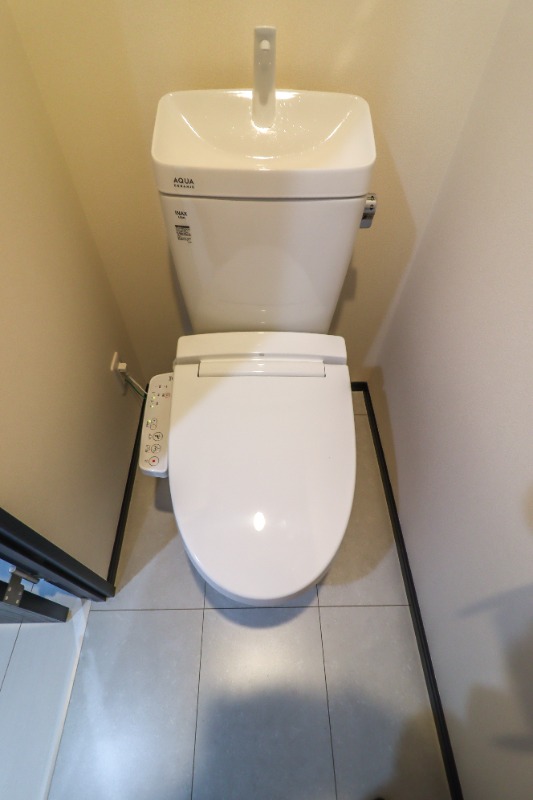 トイレ　図面と現状に相違がある場合には現状を優先