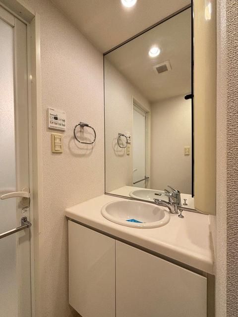 洗面設備　洗面化粧台