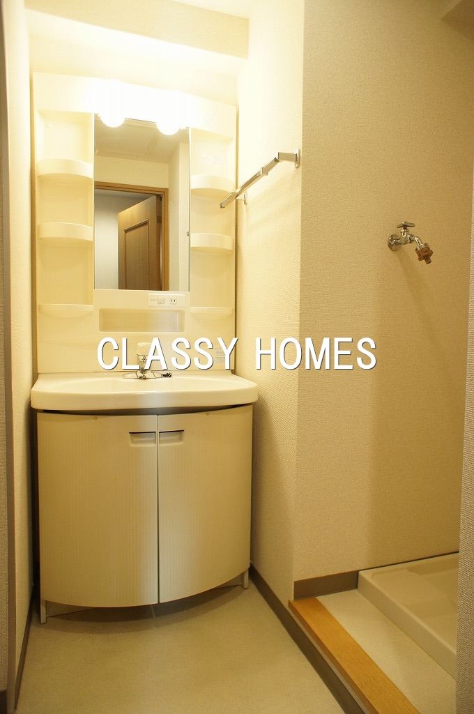 洗面設備　1999年竣工　ラフュージュ大井町：洗面台