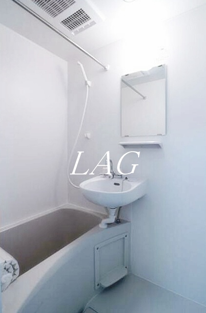 バス・シャワールーム　お風呂です。