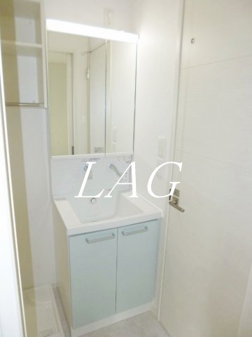 洗面設備　洗面台です。