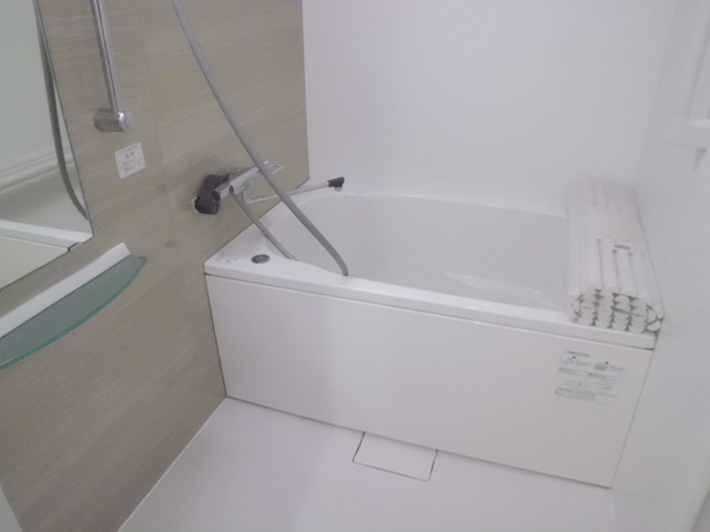 バス・シャワールーム　浴室