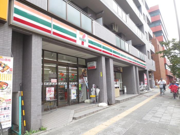 コンビニ　セブンイレブン熊野町店（コンビニ）まで480m
