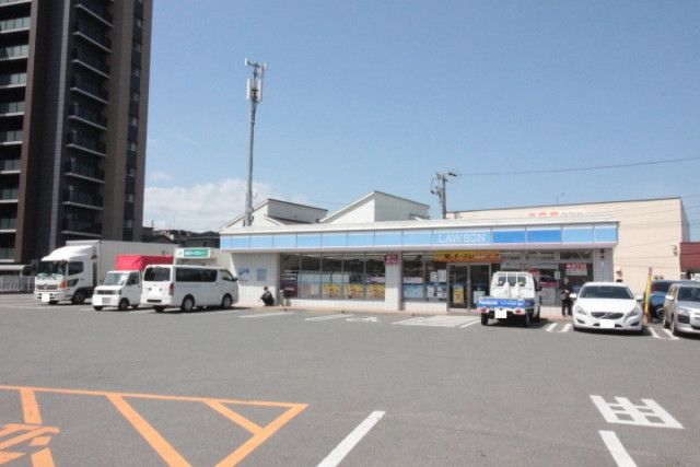 コンビニ　ローソン　長者原店（コンビニ）まで800m
