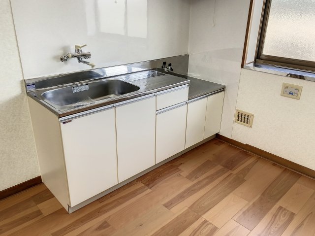 キッチン　サンプル写真になります。