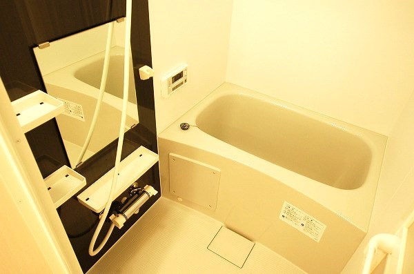 バス・シャワールーム　別号室の写真です※現況優先