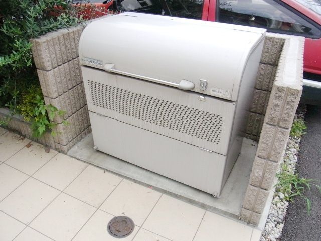 エントランス　★ゴミ置き場★