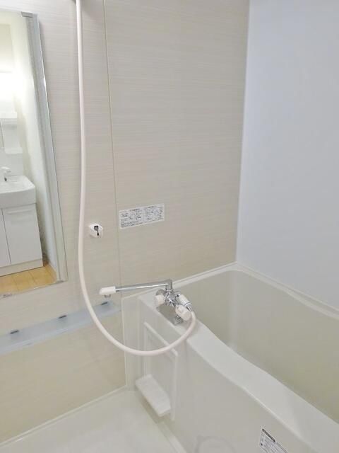 バス・シャワールーム　★浴室乾燥機付きバス★