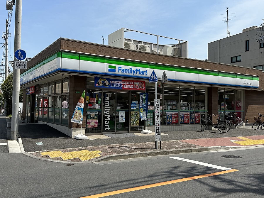 コンビニ　ファミリーマート 練馬桜台二丁目店（コンビニ）まで406m