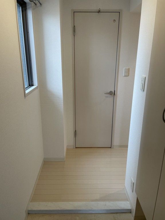 玄関　（別タイプ参考写真）ラクレールフォンテーヌ　荒川区東尾久1