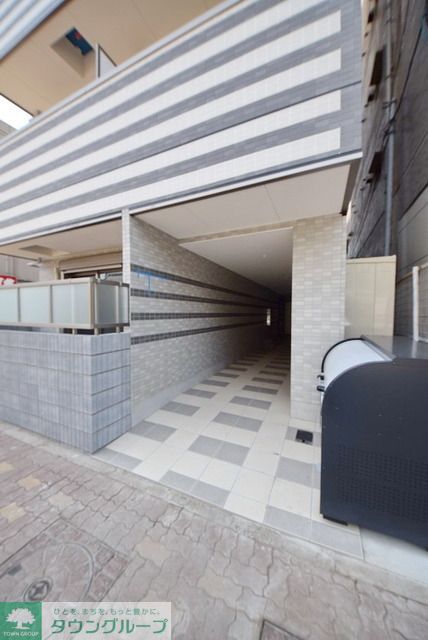 エントランス　お部屋探しは【タウンハウジング千葉店】にお任せ下さい♪