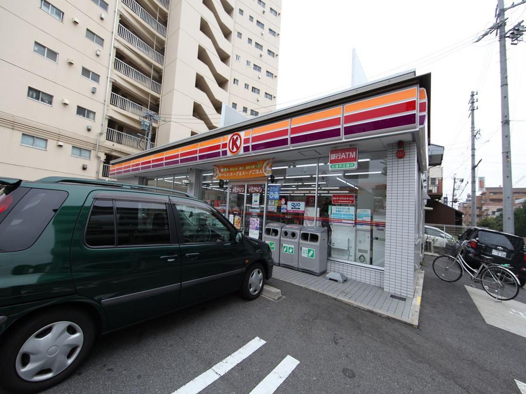 コンビニ　サークルＫ 千種豊年町店 (コンビニ)（コンビニ）まで181m