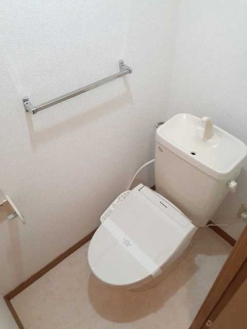 トイレ　シンプルで使いやすいトイレです