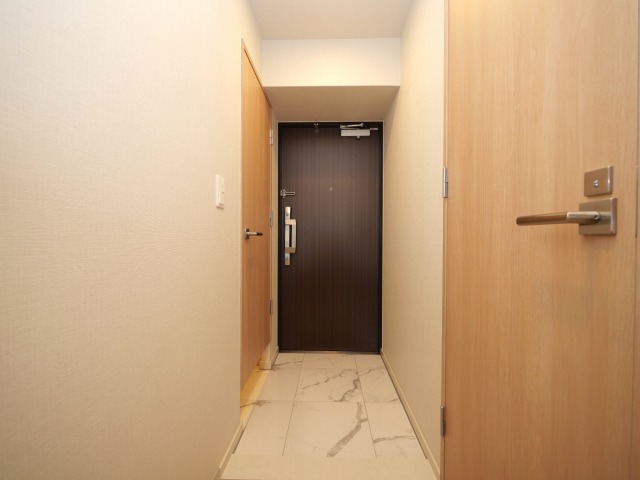 玄関　落ち着いた玄関です