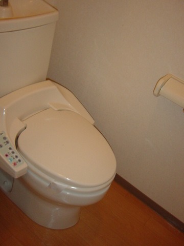 トイレ　図面と現状に相違がある場合には現状を優先